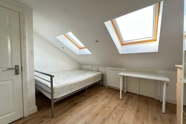 168 Wheatsheaf Close, Wheat Sheaf Close, Isle of Dogs photo 4
