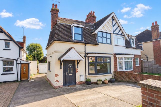 3-bed semi-detached on 52 Brodrick Road, Eastbourne, £1,750/mo