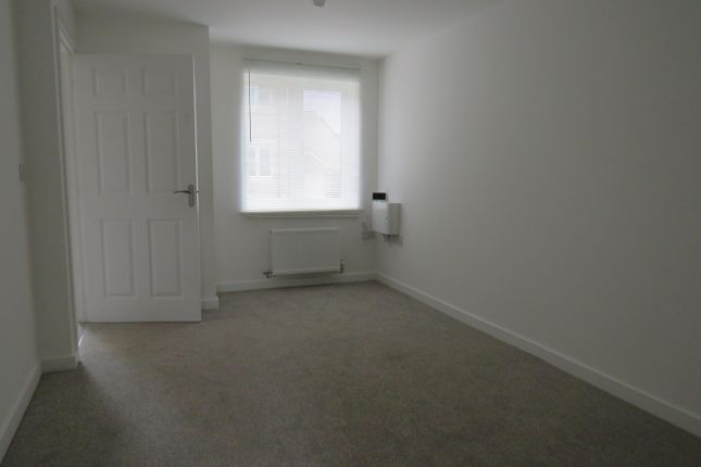 9, Brigadier Way, Corby photo 2