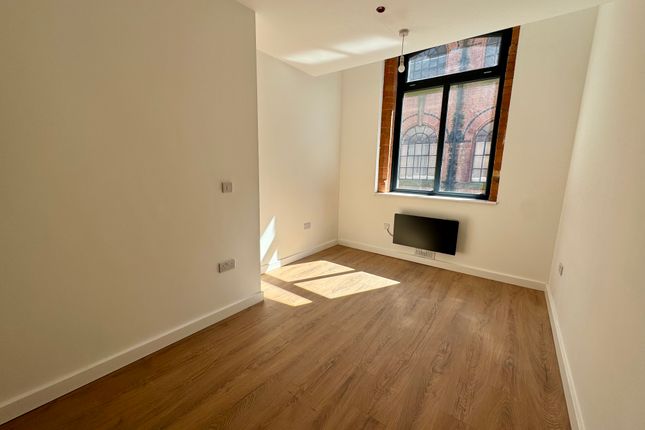 4, Leicester photo 4