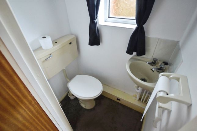 16, Greenacre Close, Devon photo 4