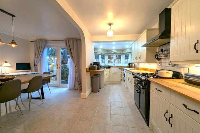 6, Greenside Court, Darlington photo 4