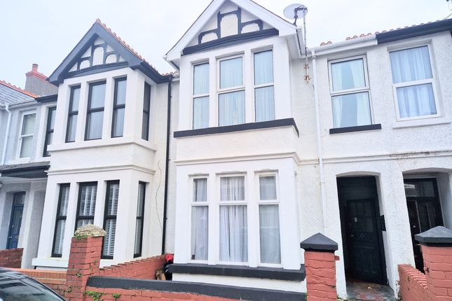 Thumbnail Flat for sale in Fenton Place, Porthcawl