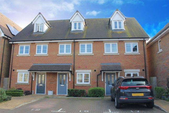 Town house for sale in South Street, Farnborough, Hampshire