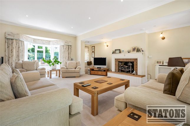 Wyngates, 8, East Ridgeway, Cuffley photo 4