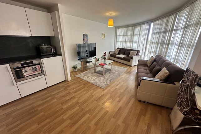 flat 44, High Road, Chadwell Heath photo 3