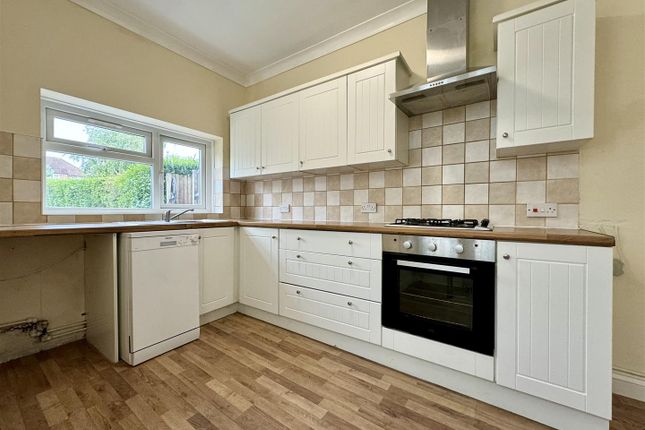 38, Chandler Road, Bexhill-On-Sea photo 2