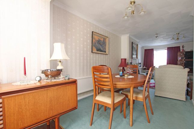 80, Oxendean Gardens, Eastbourne photo 4