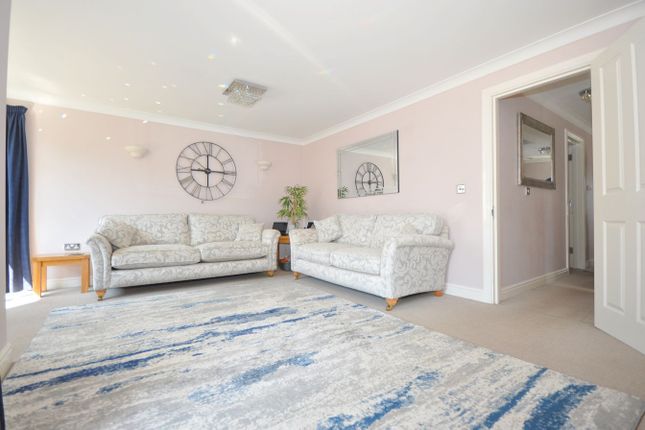 Sixpenny House, The Reddings, Cheltenham photo 2