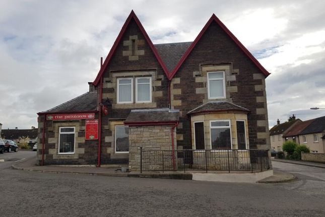 Thumbnail Pub/bar for sale in Prinlaws Road, Glenrothes