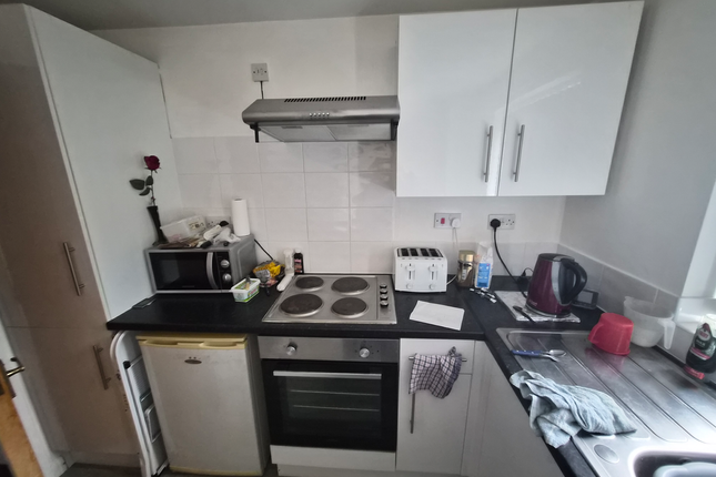 Flat 2, Guernsey Court, Skegness photo 4