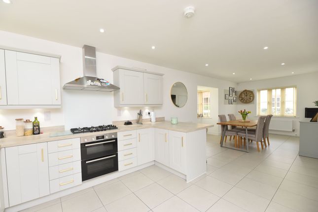 7 Blane Place, Sandy photo 2