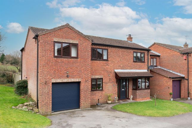Thumbnail Detached house for sale in Ashhurst Close, Chesterfield