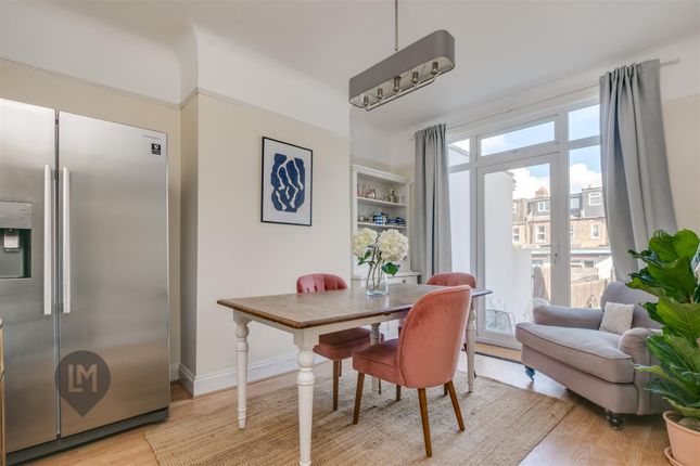 Property for sale in Durnsford Road, London