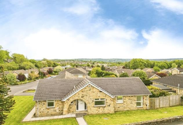 5 bed property for rent in The Ghyll, Huddersfield HD2