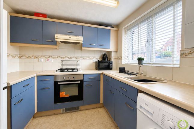 20 Williams Drive, Blackburn photo 3