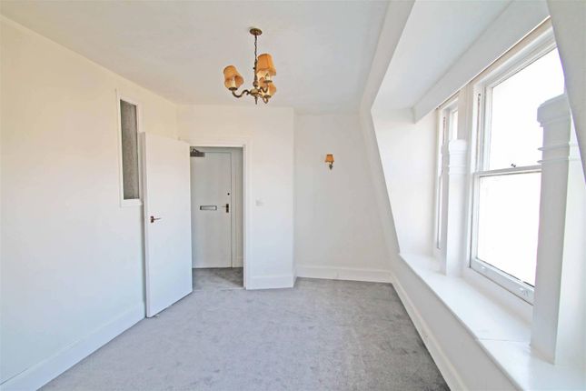 Flat 21, 27, First Avenue, Hove photo 3
