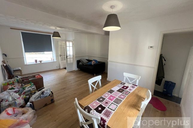 35, Cornwall Road, Rhondda Cynon Taff photo 3