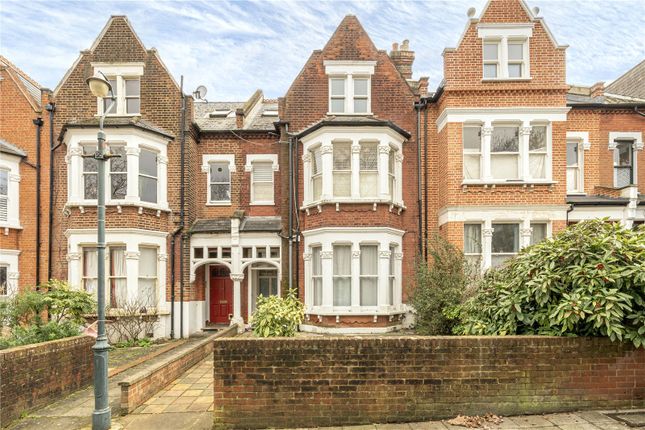 Thumbnail Flat for sale in Raleigh Gardens, London