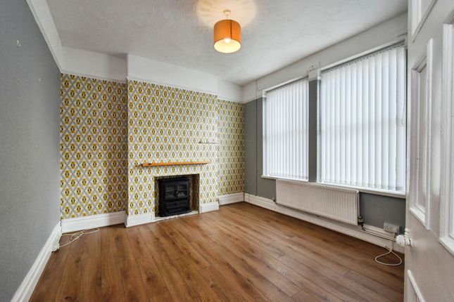 19, Tirydail Lane, Carmarthenshire photo 4