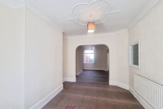 25, Albany Road, Doncaster photo 2