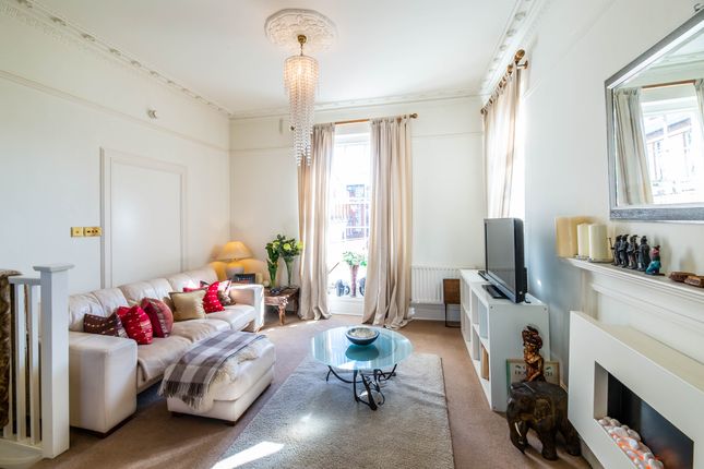 Flat for sale in The Tower House, Park Row, Nottingham
