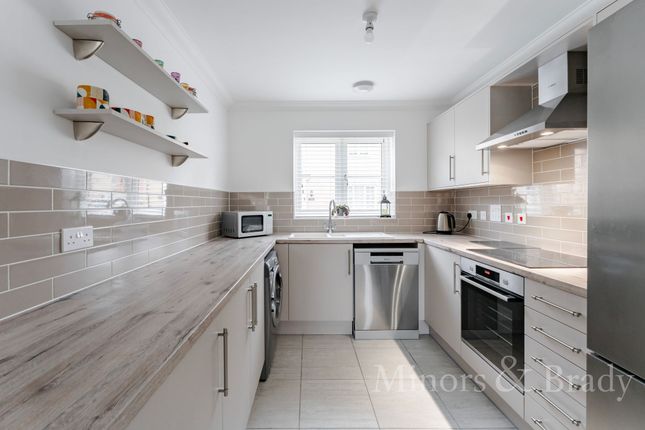 9 Strickland Drive, Dereham photo 4