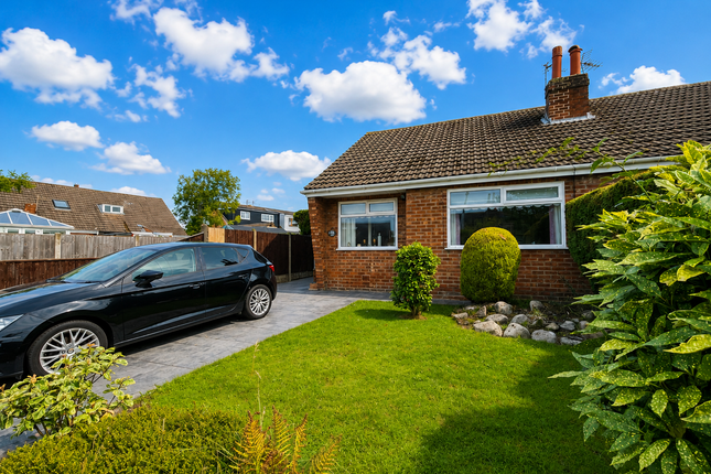 2-bed house on 4, Grasmere Avenue, Thornton, £168,500