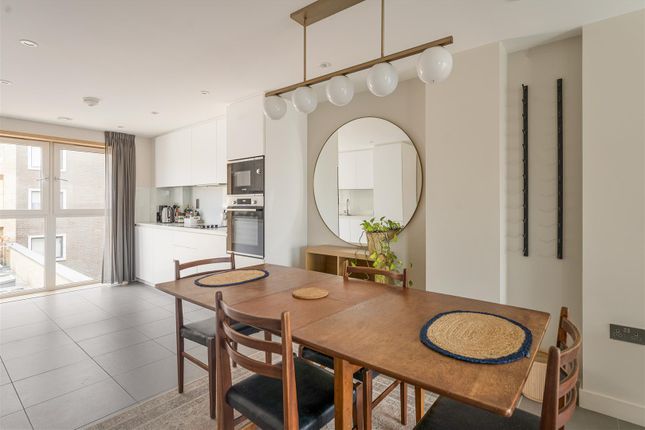 Apartment 205, 85B, Upper Clapton Road, London photo 4