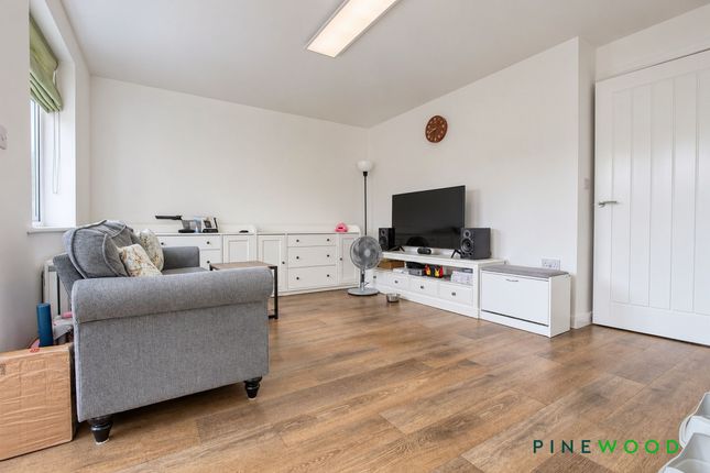 24 Perceval Street, Chesterfield photo 4