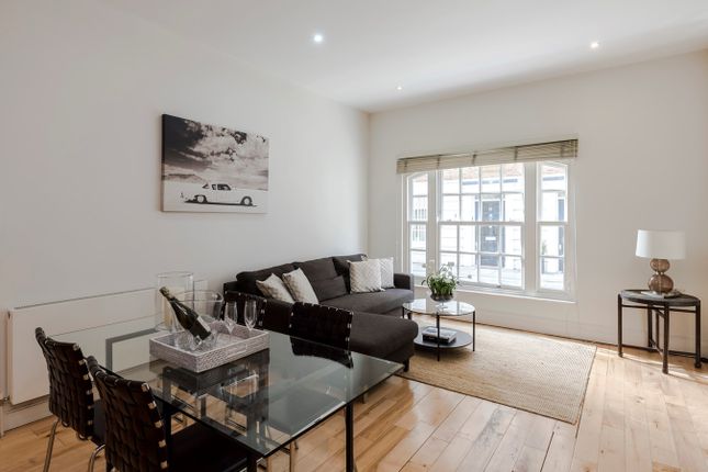 Thumbnail Mews house to rent in Shillibeer Place, London