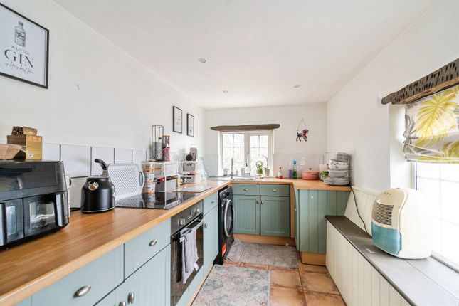 53, Warminster Road, WESTBURY photo 4