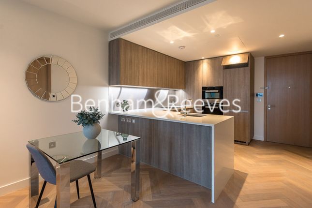 Flat to rent in Principal Tower, Worship Street, Liverpool Street, City
