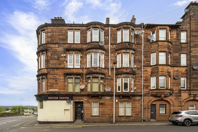 Thumbnail Flat for sale in Overton Crescent, Johnstone