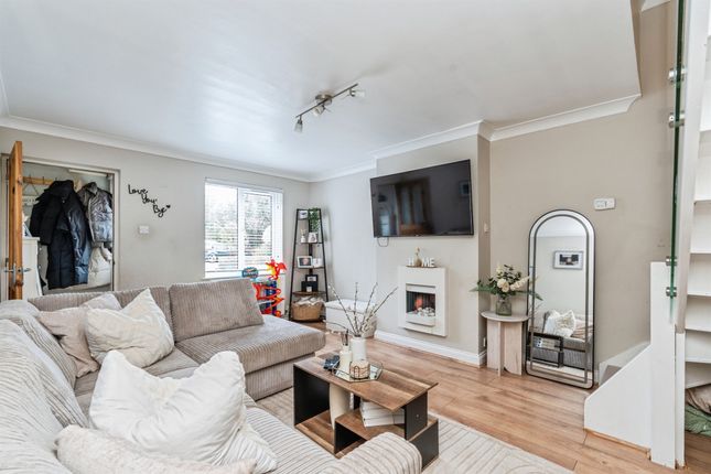 39, Kensington Fields, Southampton photo 4
