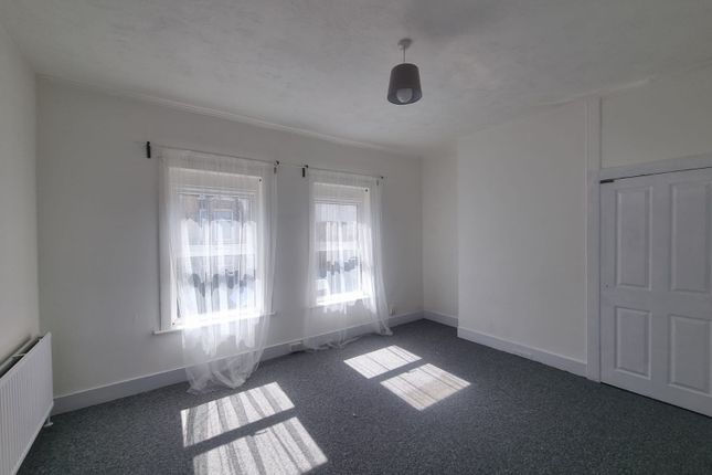 Terraced house to rent in Clarendon Road, Dover