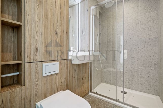 Cendal Crescent, London photo 5