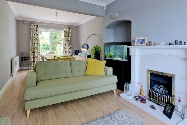 41, East View, Barnet photo 4