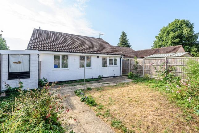 Thumbnail Detached bungalow for sale in Bicester, Oxfordshire