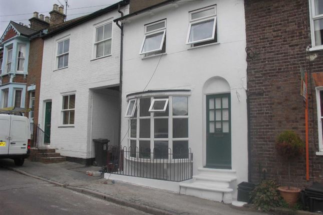 Thumbnail Maisonette to rent in Albert Street, Tring