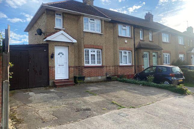 43, Oakdene Road, Uxbridge photo 2