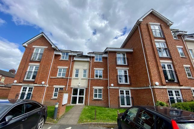 Flat to rent in Carriage House, Dale Way, Crewe