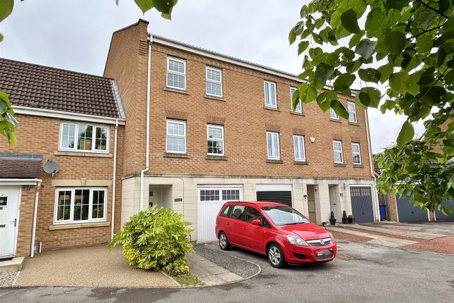 Thumbnail Town house for sale in Abbots Court, Selby