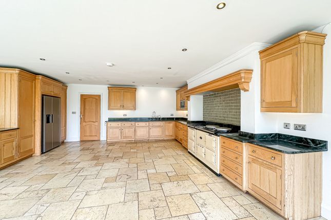 30 Brimstage Road, Wirral photo 4