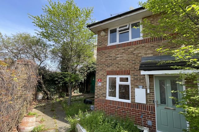 Thumbnail Semi-detached house to rent in Beacon Gate, London