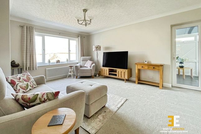 11, Powys Road, Llandudno photo 4