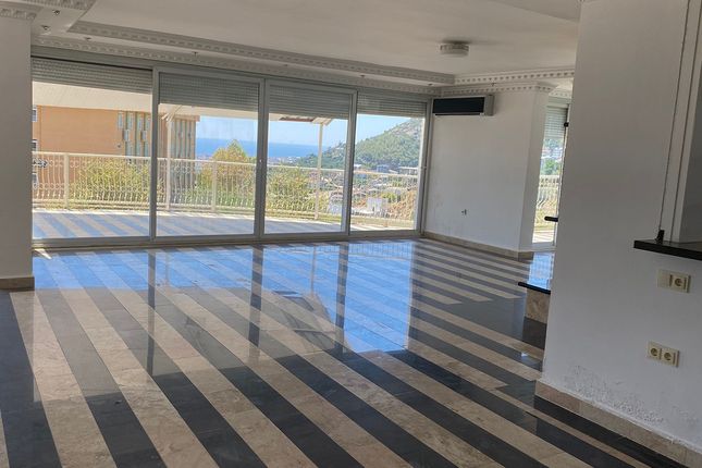 Villa for sale in Cikcilli, Alanya, Antalya Province, Mediterranean, Turkey
