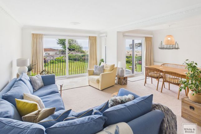 5 Craigweil Manor, Bognor Regis photo 2