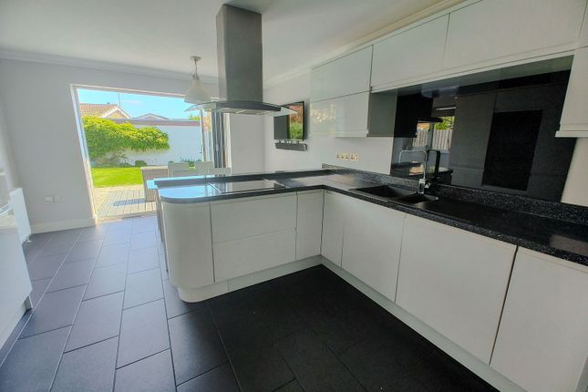25a, Cavalry Drive, March photo 3