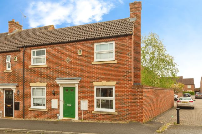 End terrace house for sale in Napier Road, Aylesbury